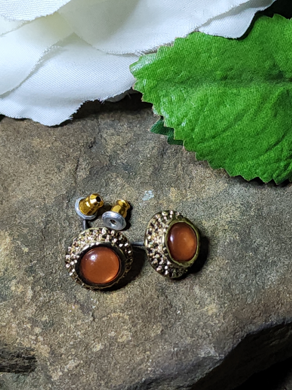 Vintage Gold-Tone Peach Cabochon Stud Earrings